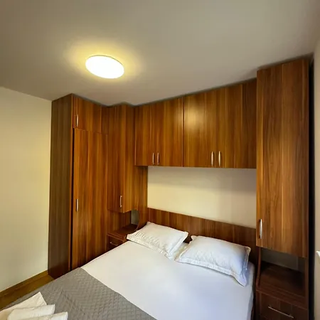 Apartment Petra